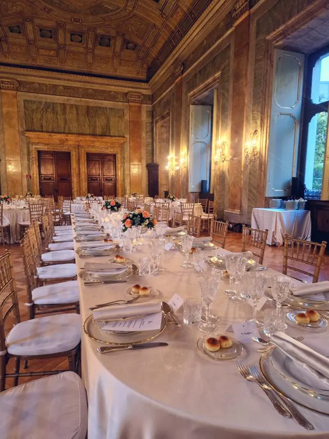 Tavolo imperiale, Galleria del Cardinale Colonna Via della Pilotta 17A Roma — Raffaele De Luca catering