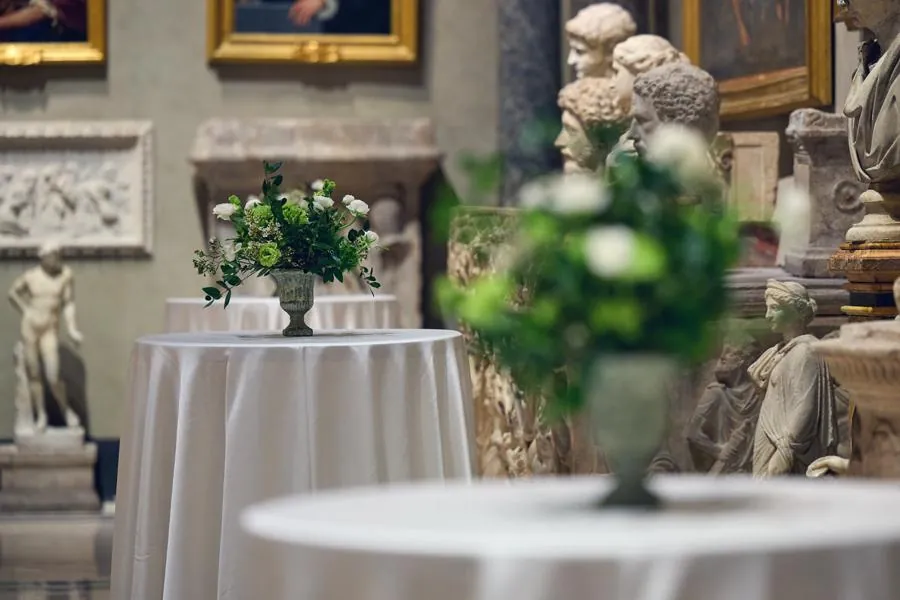 Sala Aldobrandini, Palazzo Doria Piazza del Collegio Romano 2 Roma — Raffaele De Luca event manager