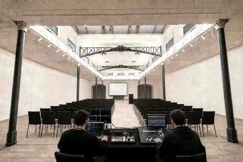 Preparazione convegno, Studio Liberty Via del Monte della Farina 51 Roma — spazio eventi Roma